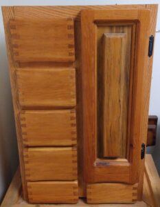 Cabinet 1